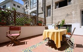 Viale Calascione 7